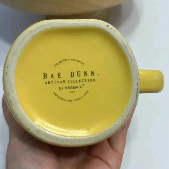 Rae Dunn Easter Yellow Speckled Chick Magnet Coffee Mug large 18oz EUC - Picture 6 of 6